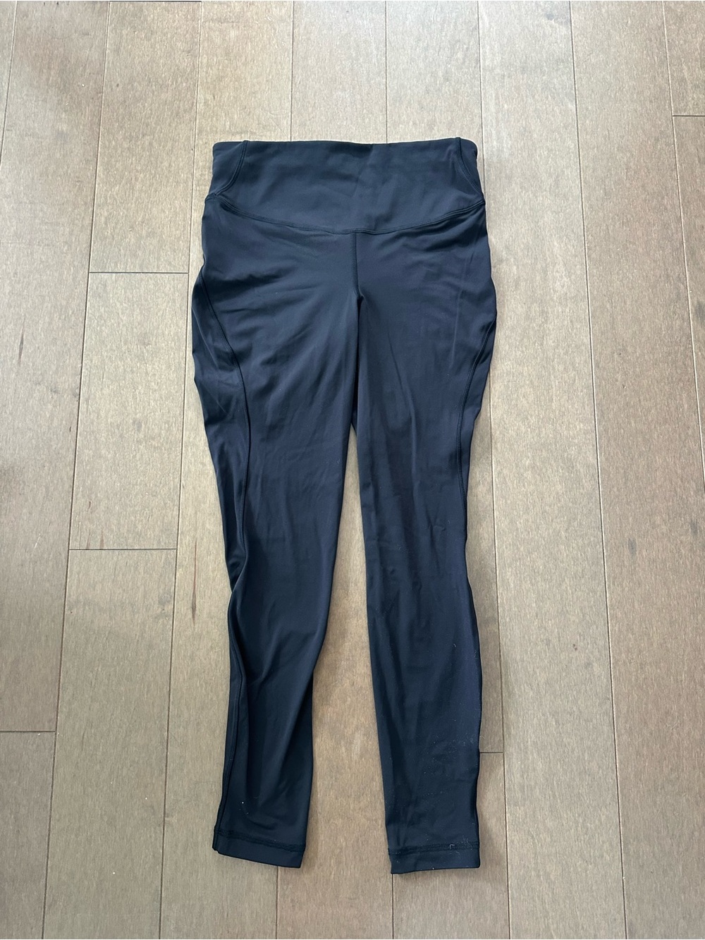 Lululemon base pace size 8 leggings